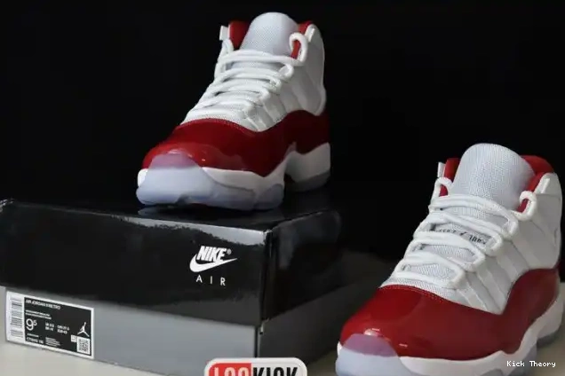Kicked Out Shoe Store Cherry Jordan CT8012-116 11 Air 0622